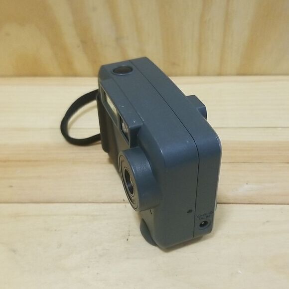 Vintage Kodak Digital Camera 1 Megapixel F3.6 Lens DC3200 - Picture 2 of 7